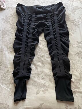 Sweetflexx High Rise Pocket Capri Resistance Leggings 20 Plus Size Black Gym